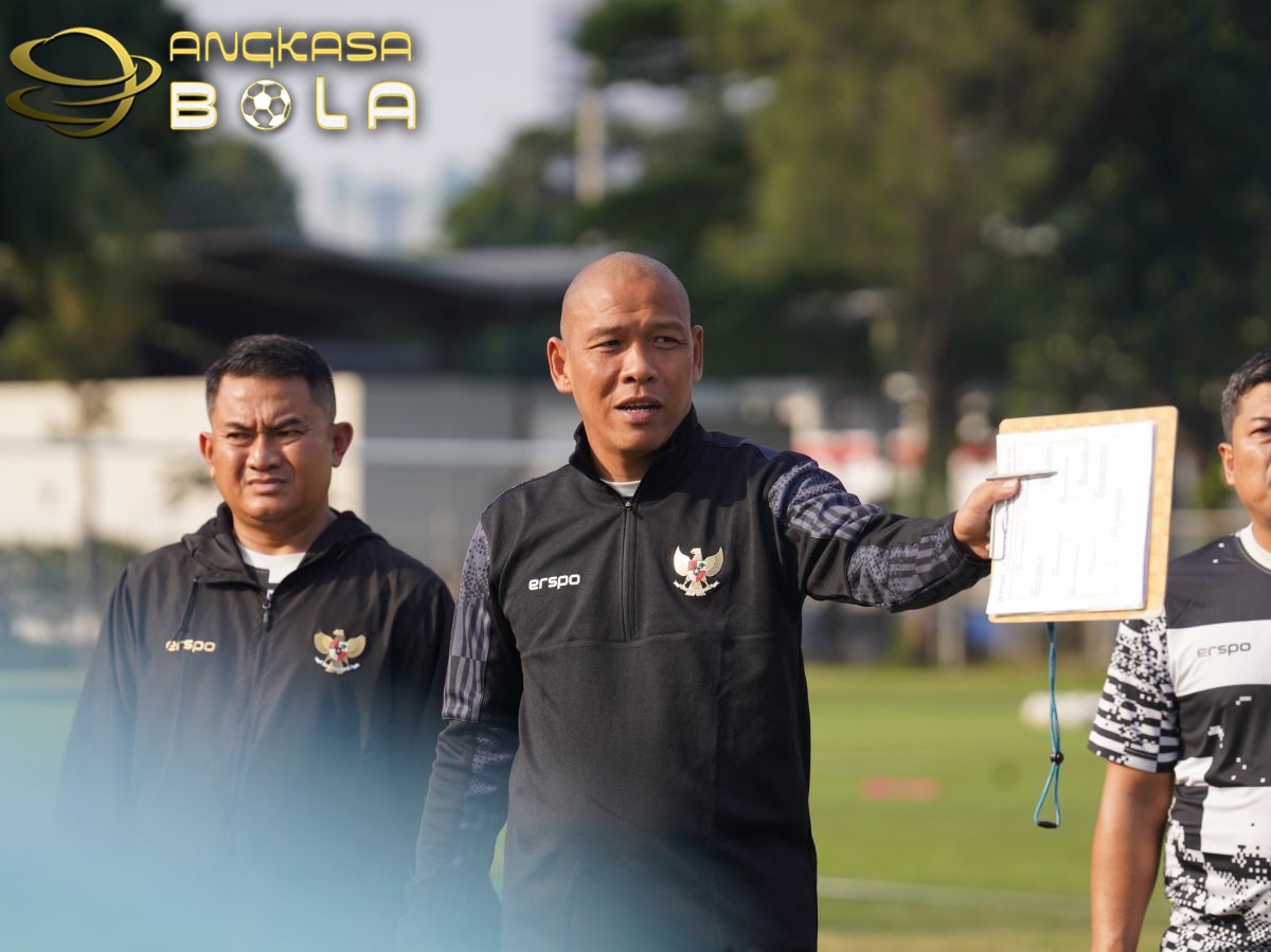 Timnas Indonesia U-17 Terus Alami Peningkatan, Nova Arianto Akui Bangga